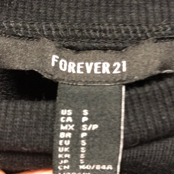 Top - Picture 3 of 3